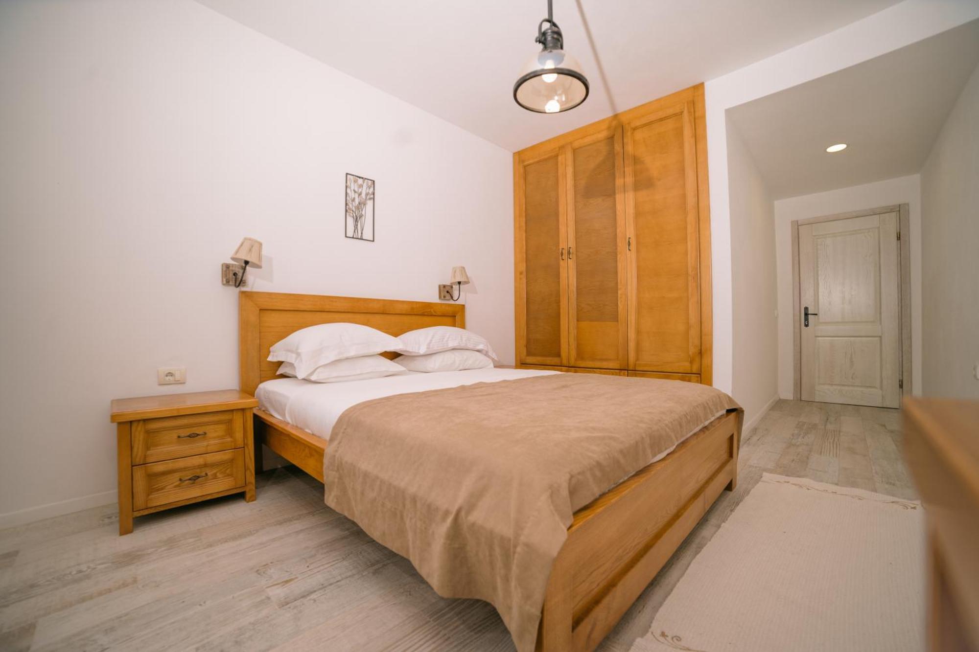 Hotel Pirate Old Town Ulcinj Exterior foto