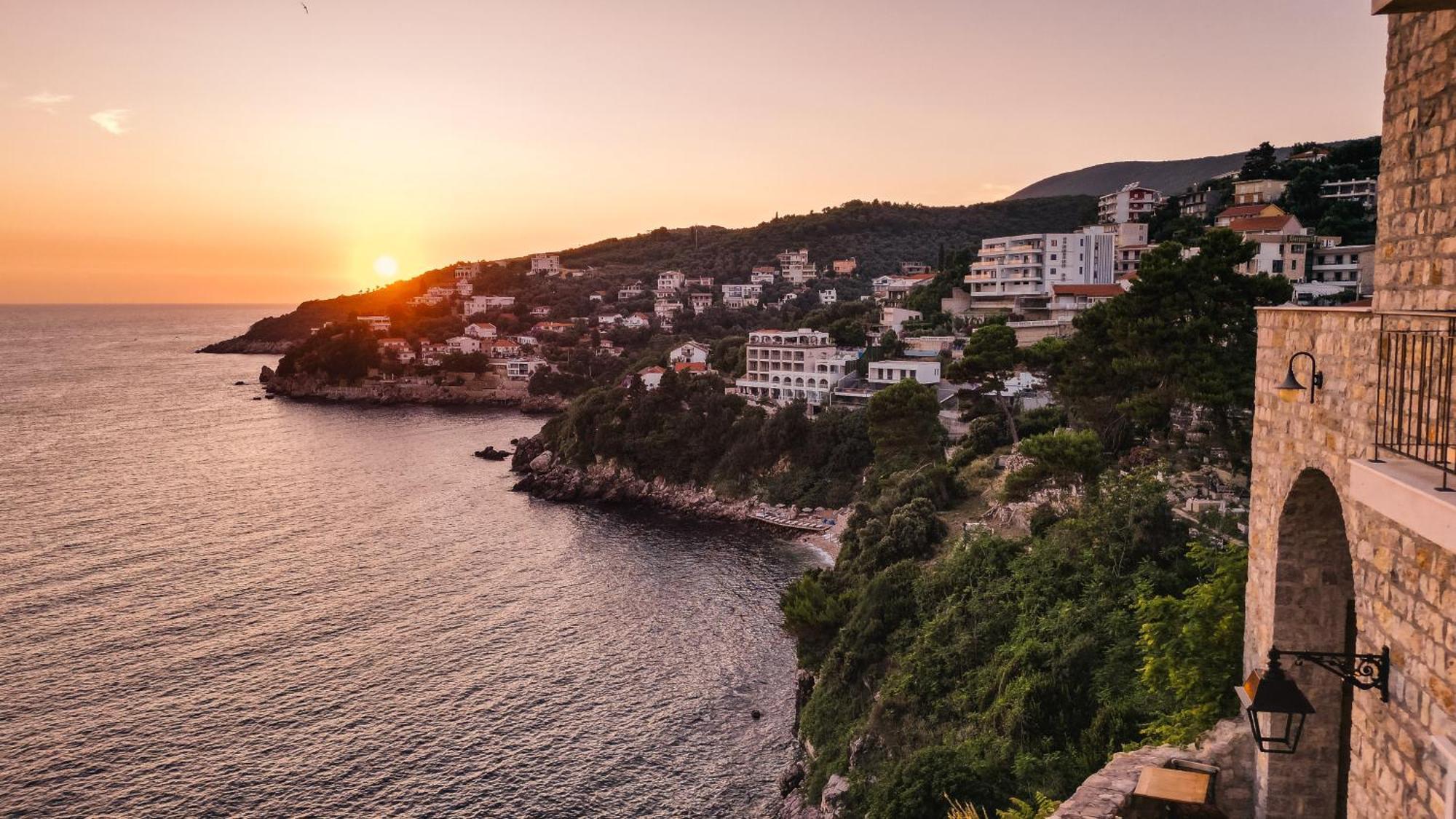 Hotel Pirate Old Town Ulcinj Exterior foto