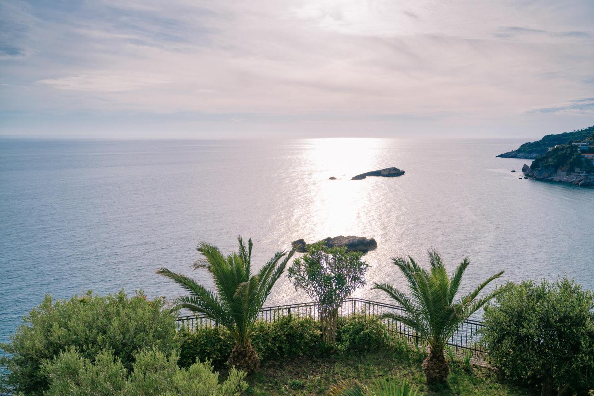 Hotel Pirate Old Town Ulcinj Exterior foto