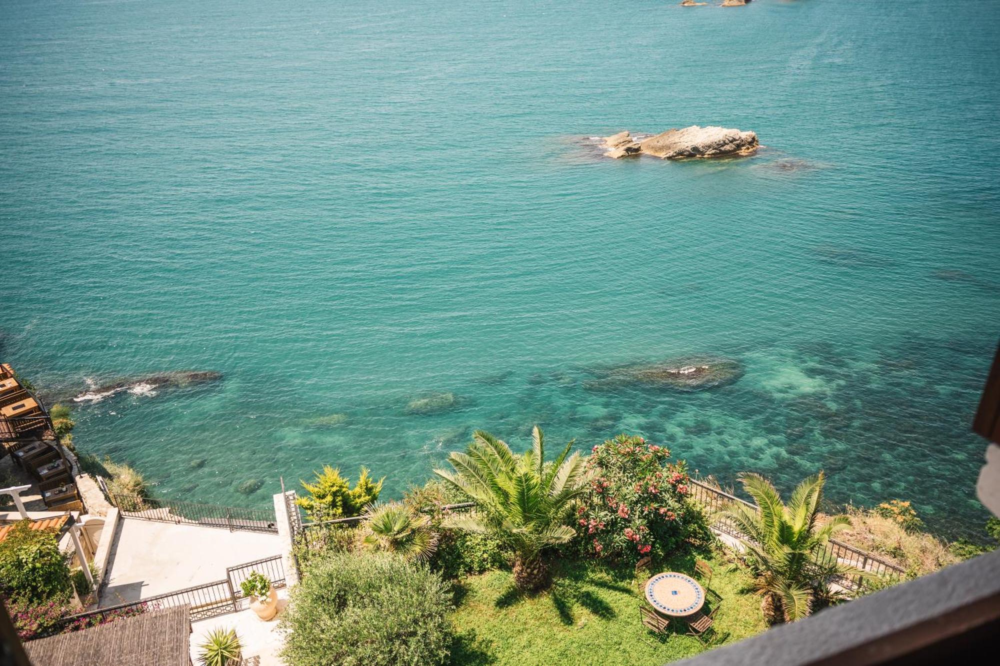 Hotel Pirate Old Town Ulcinj Exterior foto